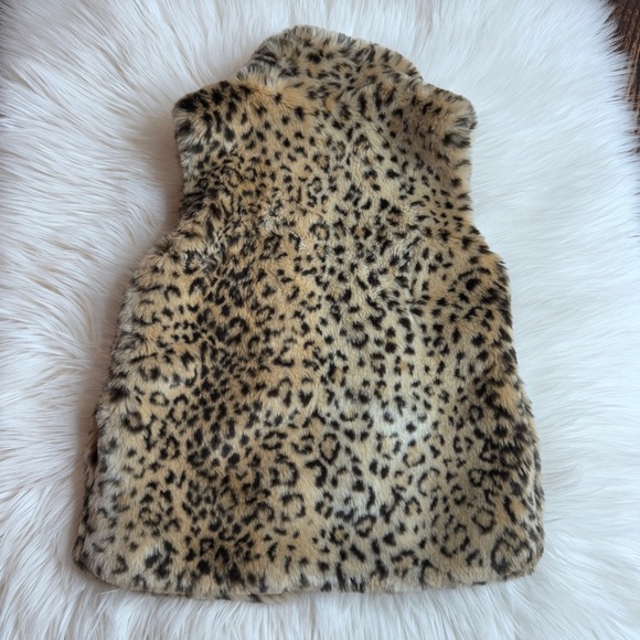 Joe Fresh Leopard Print Fur Vest Size 5T Animal Print Faux Fur - Picture 6 of 7